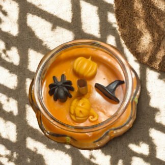 🎃✨ Fluorescent Pumpkin Pie Candle with Crystals – Handmade Fall Magic ✨🎃