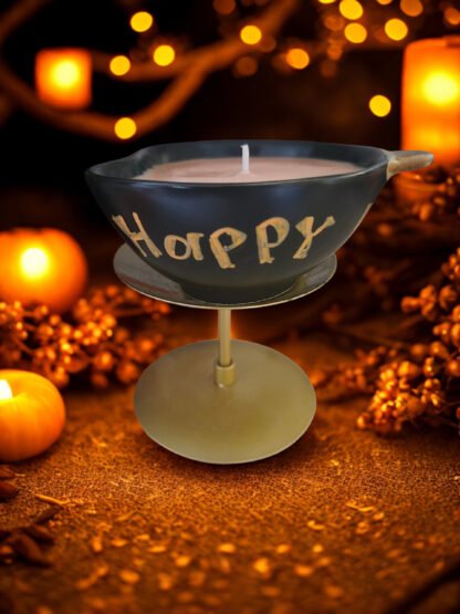 🎃 Hand-Painted Halloween Candle – Pumpkin Pie Scent (7 oz) - Image 3